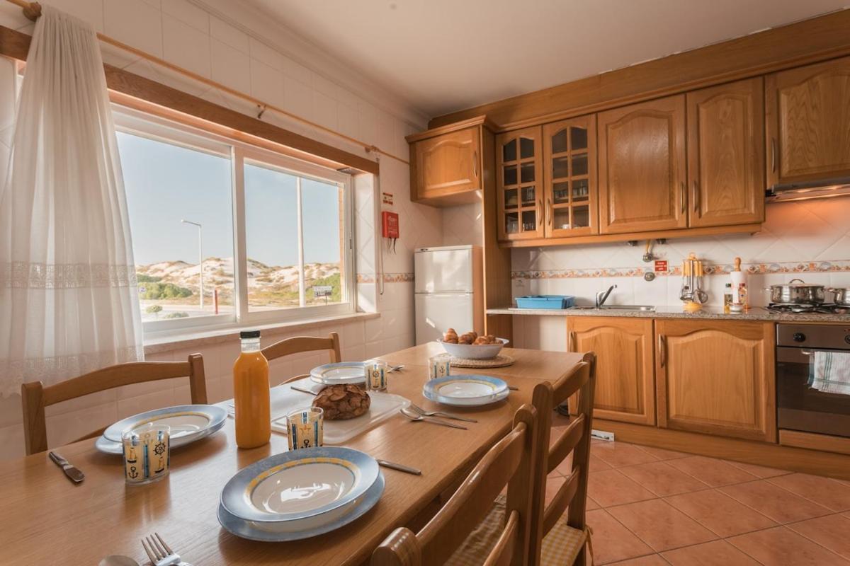 Best Houses 09 - Peniche Steps From The Beach Экстерьер фото